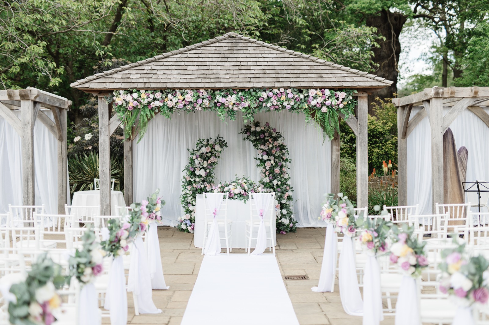 Harmony Event Decorations — wedding florist in Isleworth
