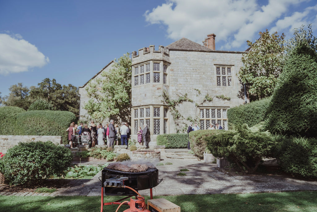 Smallfield Place — wedding venue in Smallfield, surrey (photo 7 of 8)