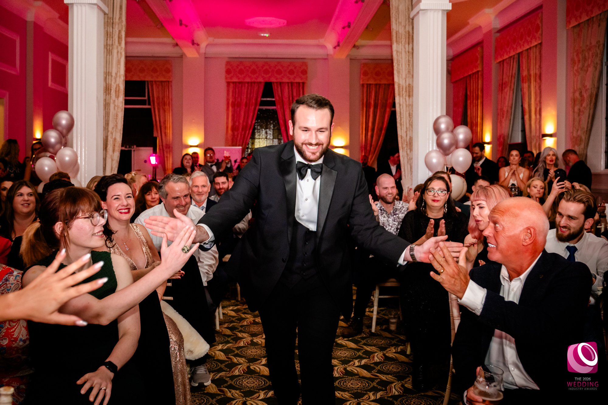 Revilo Twist Magic — wedding entertainment in Northampton (photo 4 of 8)