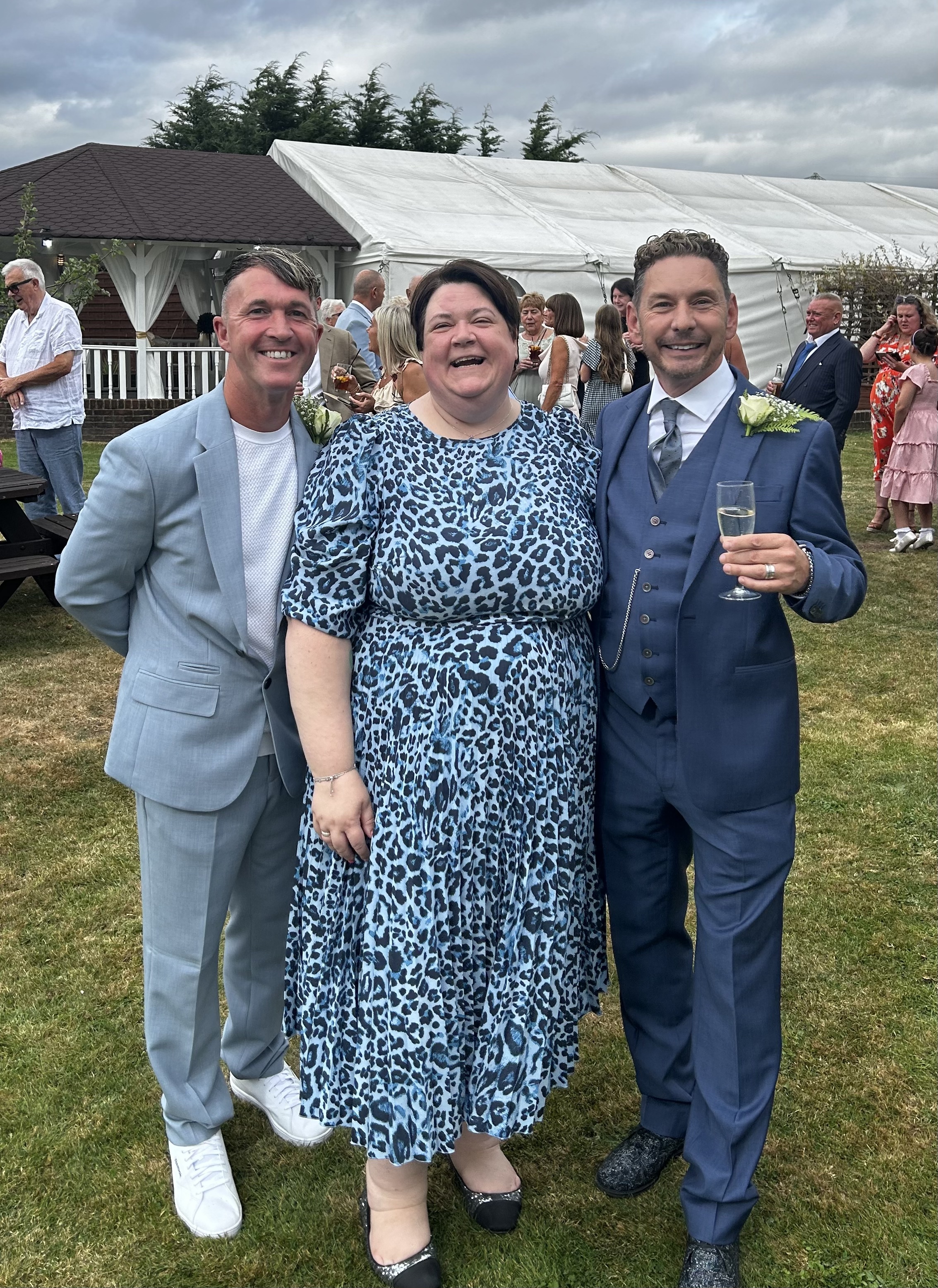 Shelley Bell Celebrant — wedding celebrant in Colchester, essex (photo 8 of 8)