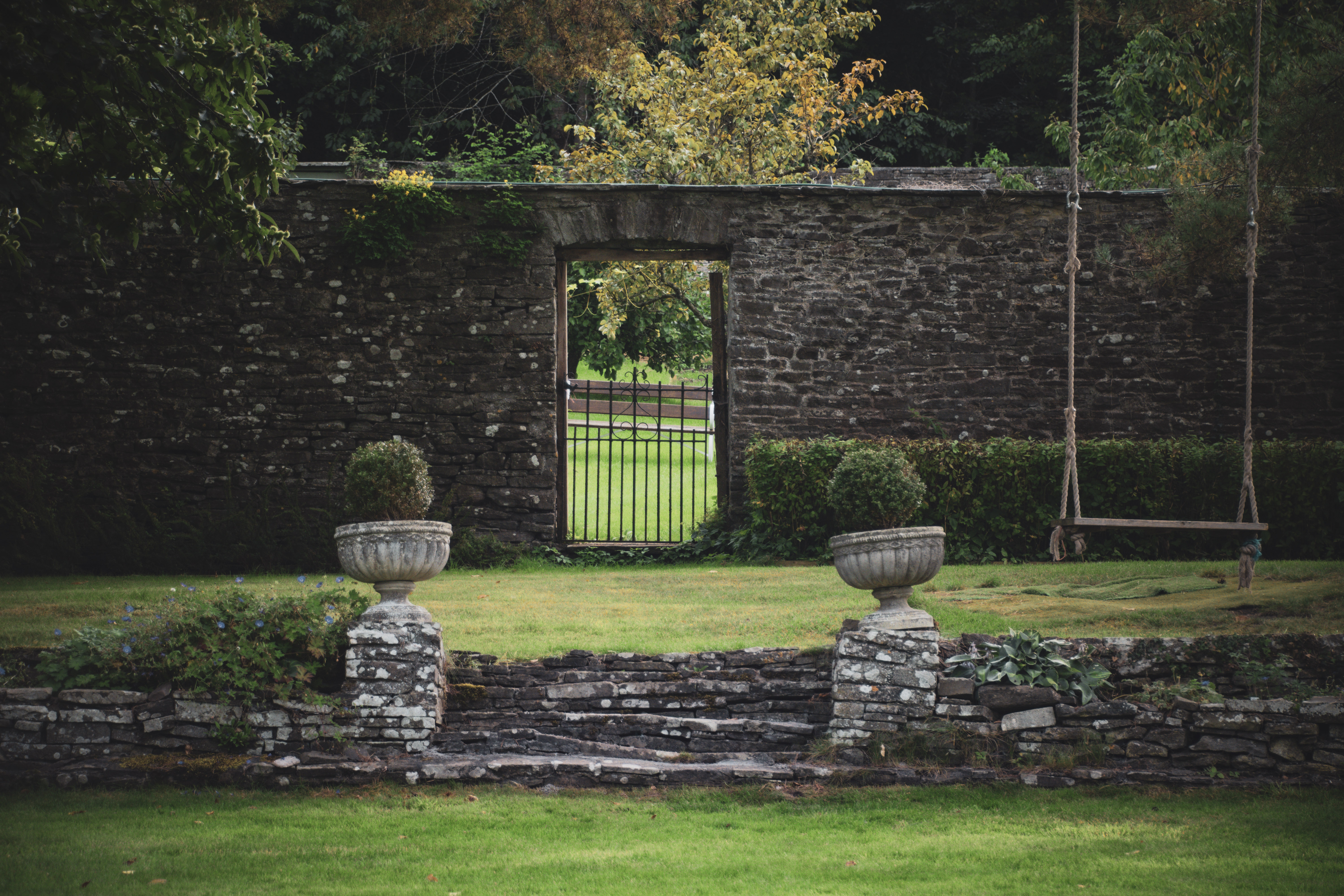 Tall John's House — wedding venue in Brecon, powys (photo 5 of 8)