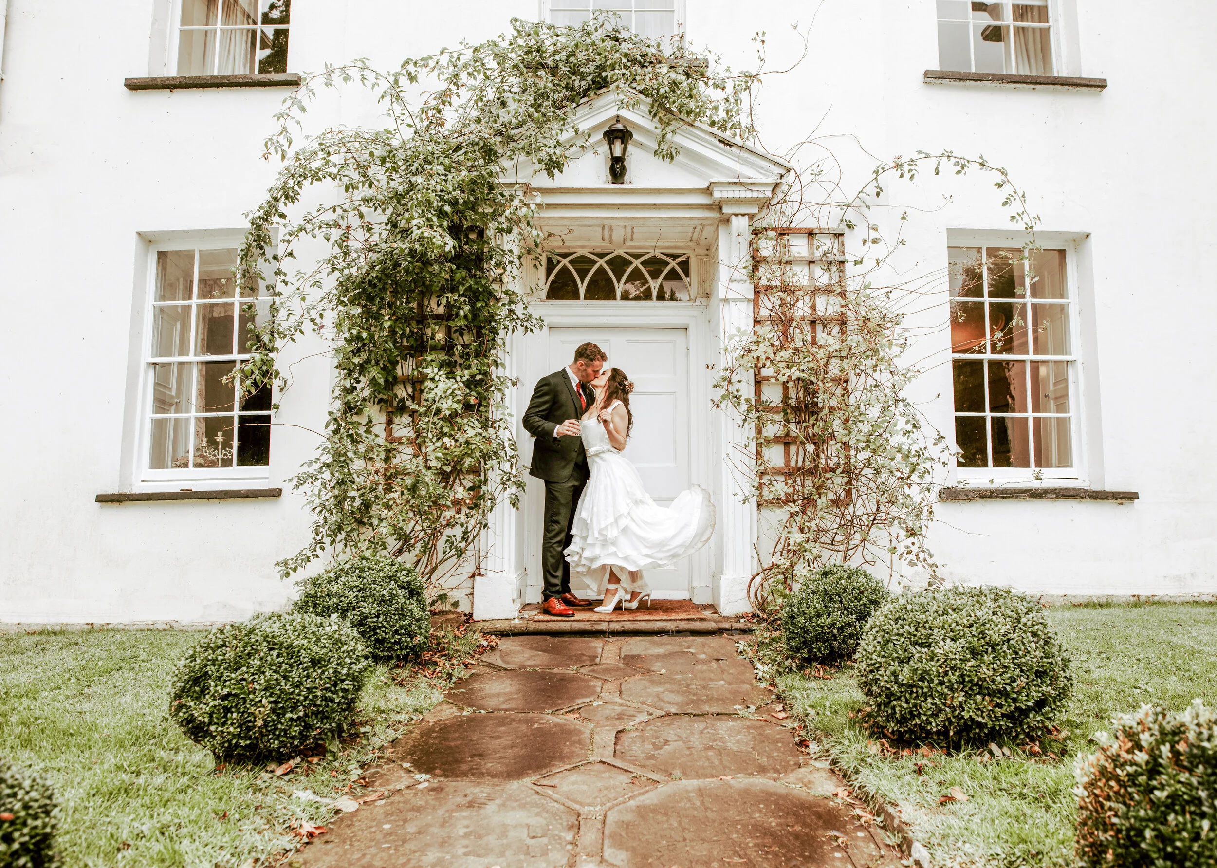 Tall John's House — wedding venue in Brecon, powys (photo 3 of 8)