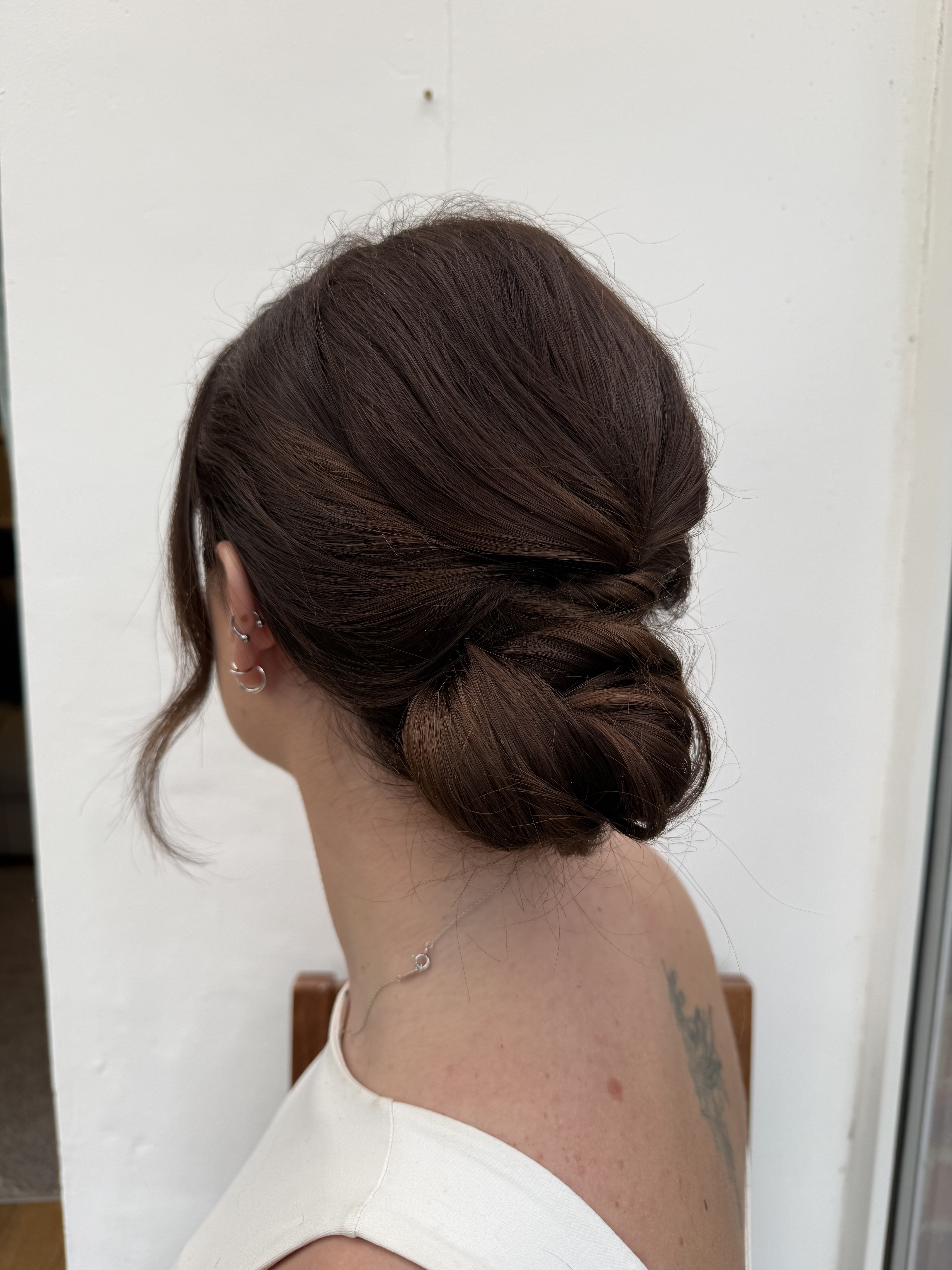 Hair & Makeup by Georgia — wedding hair makeup in Hemel Hempstead , Hertfordshire (photo 5 of 8)