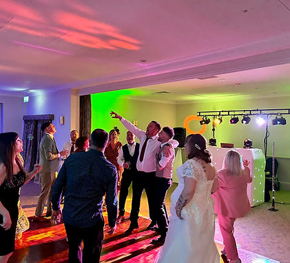 The Party Guys — wedding dj in Shrewsbury, Shropshire (photo 6 of 8)