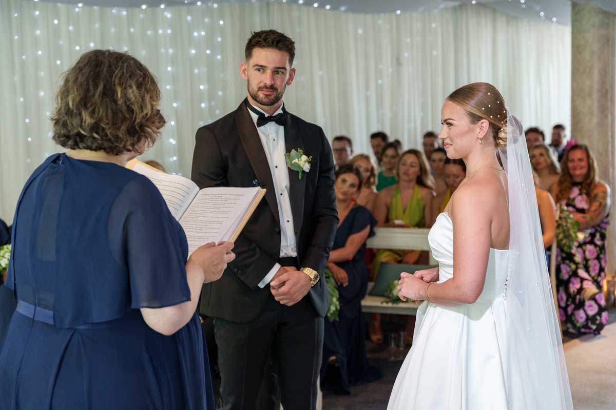 Wildly Sacred — wedding celebrant in dundee and fife, Scotland (photo 4 of 8)
