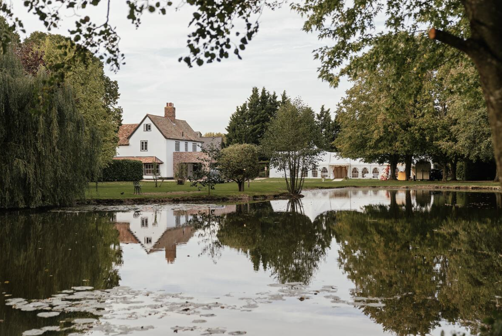Minstrel Court — wedding venue in Cambridge, cambridgeshire (photo 3 of 8)
