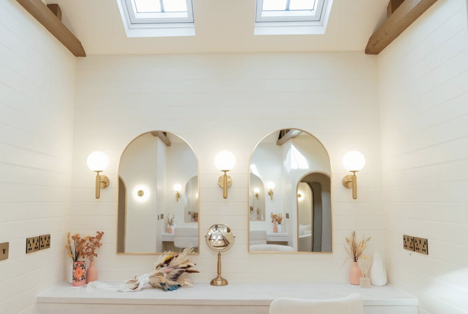 The Deluxe Bridal Salon — Minstrel Court, Cambridge, cambridgeshire