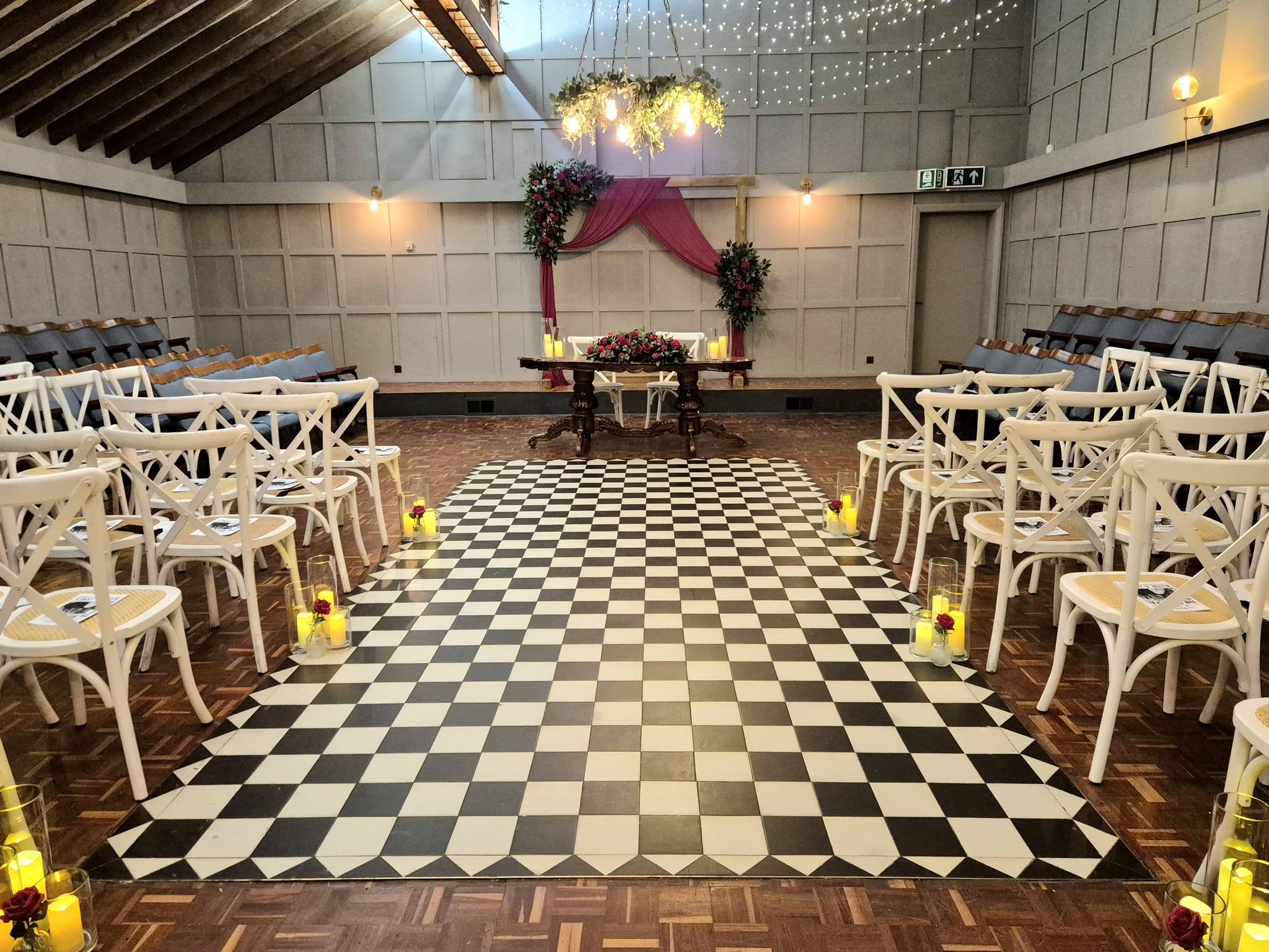 Special Touch Event Hire — wedding decor in Middlewich, Cheshire (photo 5 of 8)