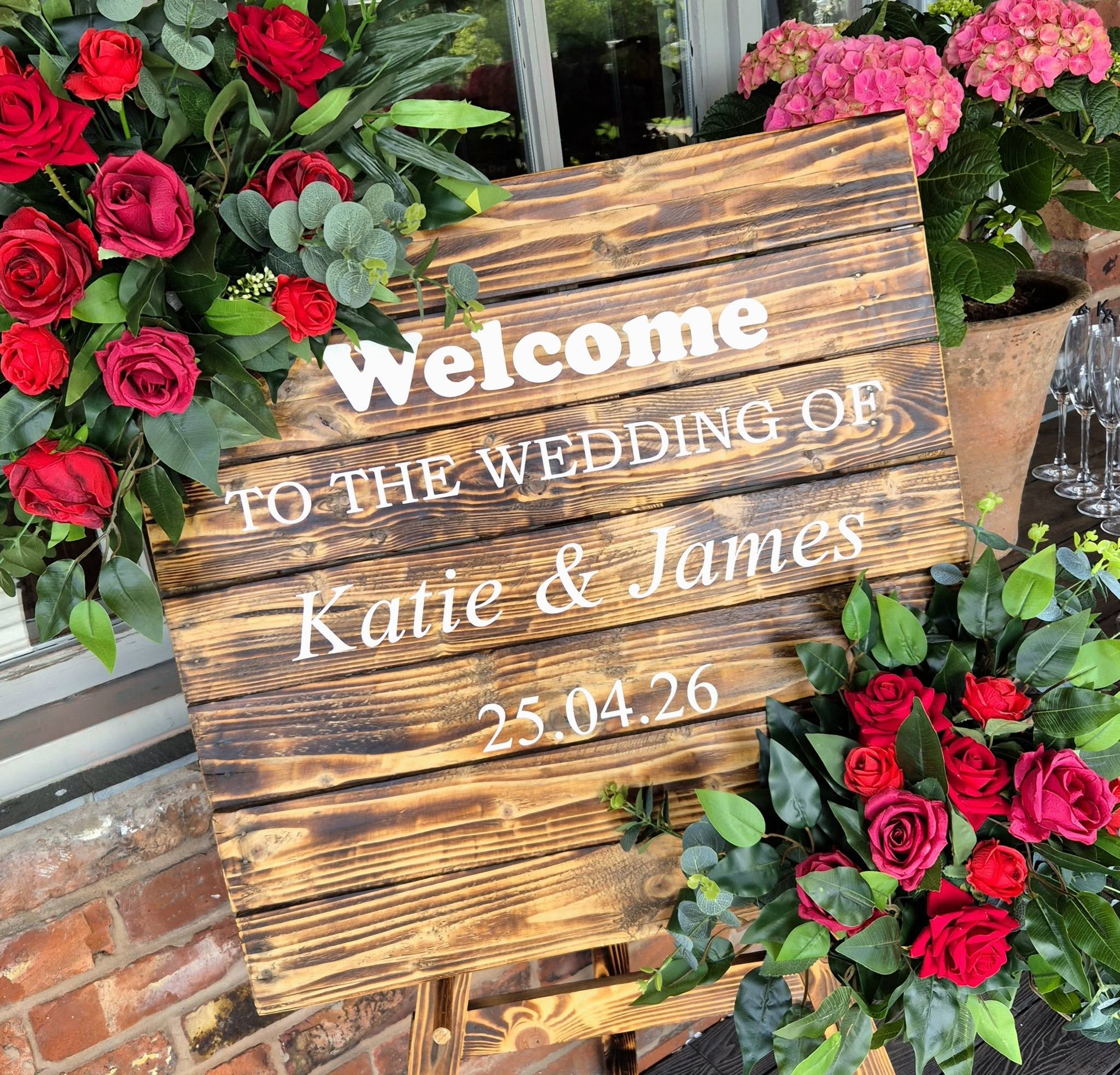 Special Touch Event Hire — wedding decor in Middlewich, Cheshire (photo 3 of 8)
