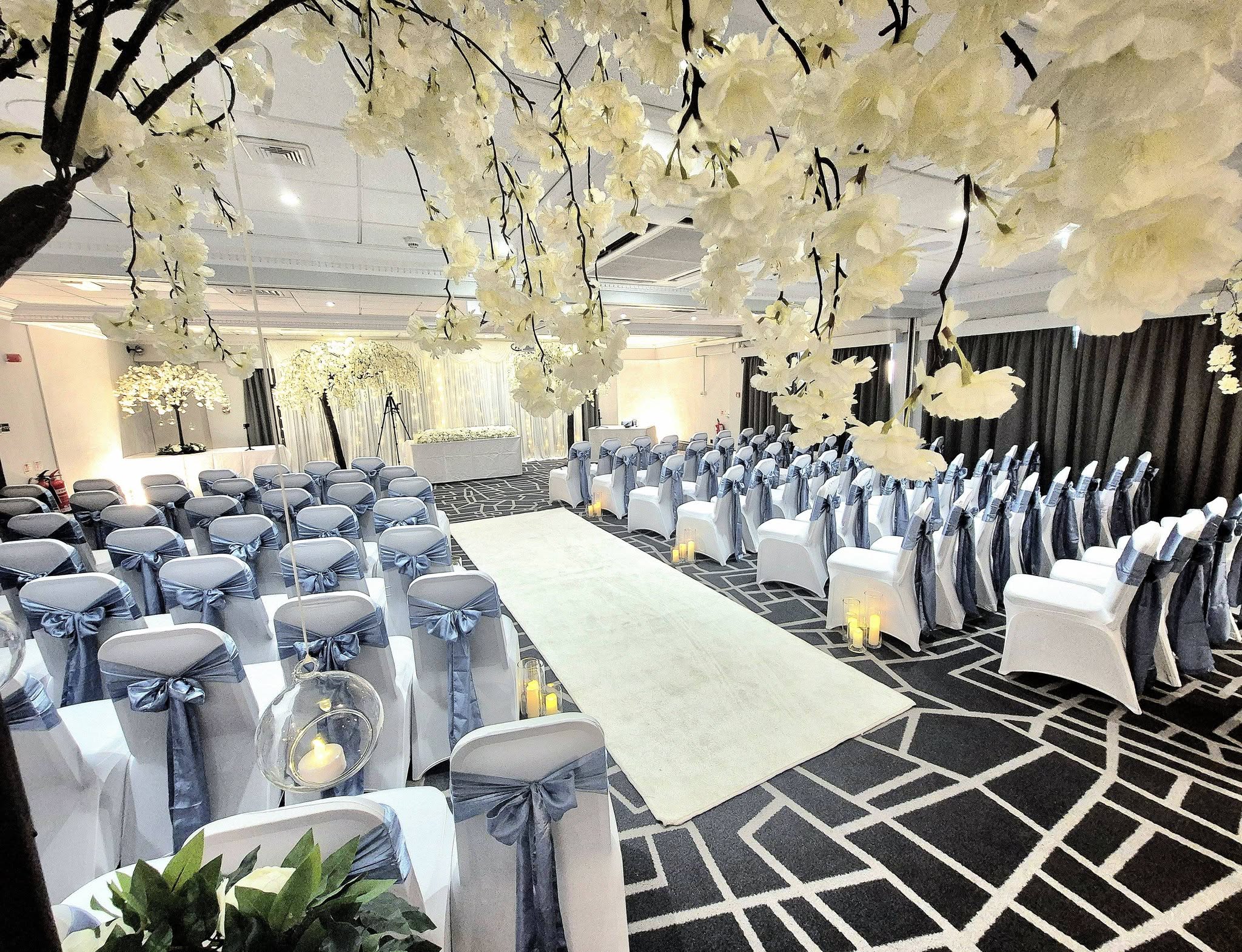 Special Touch Event Hire — wedding decor in Middlewich, Cheshire (photo 8 of 8)