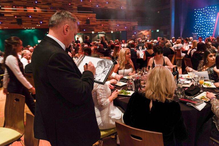 Ivo the Caricaturist — wedding entertainment in London, city_of_london (photo 2 of 8)