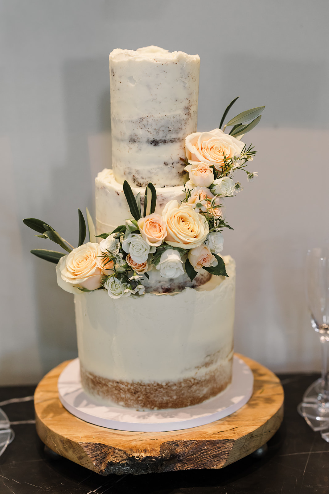 Primrose Cakes — wedding cake in Ipswich, Suffolk (photo 8 of 8)