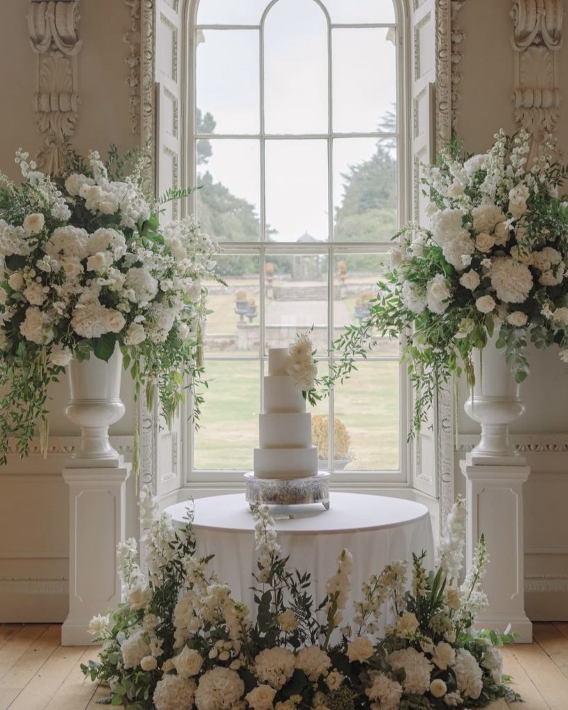 Beth bakes — wedding cake in Oswestry, shropshire (photo 8 of 8)