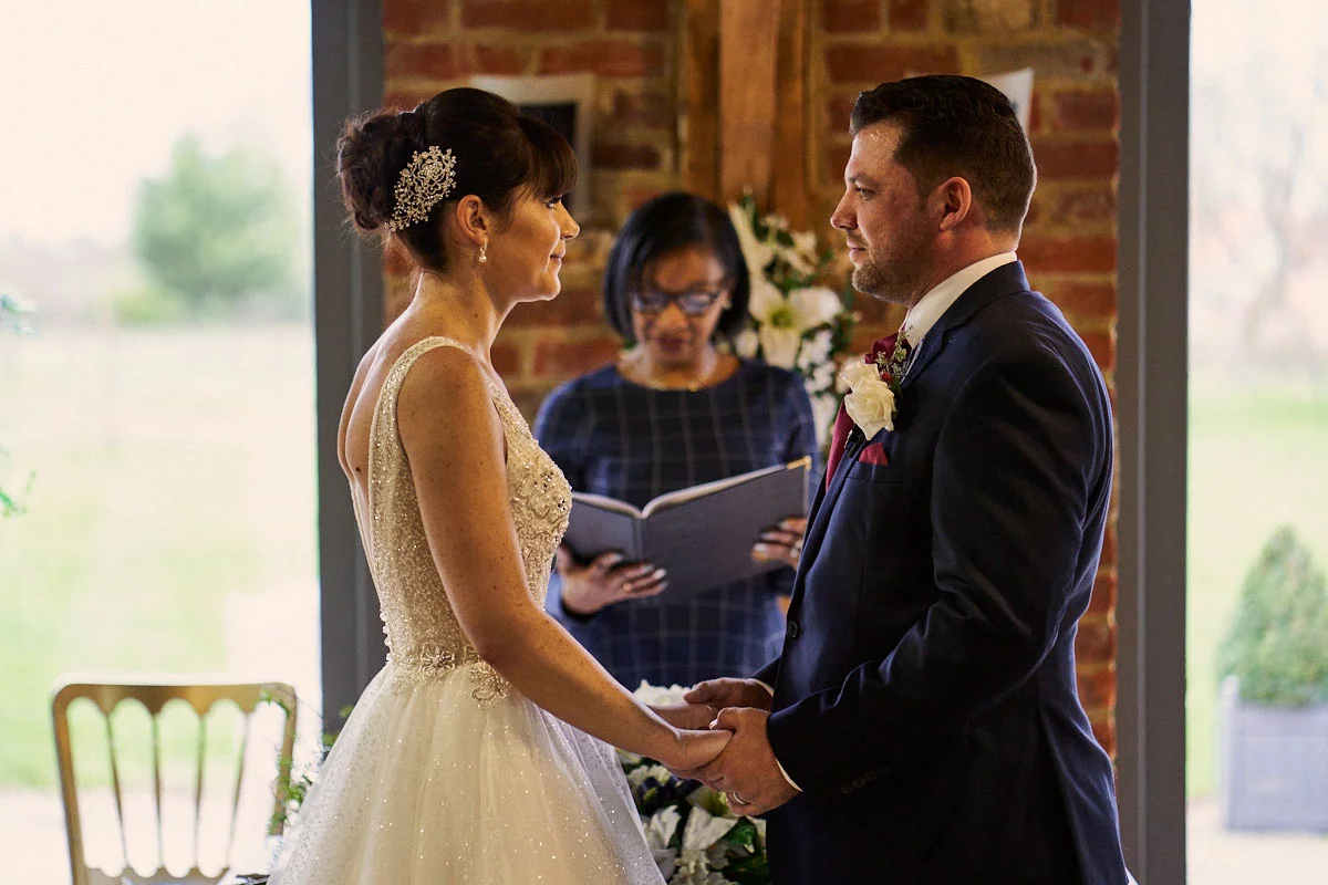 The Tudor Barn — wedding venue in Burnham, Buckinghamshire (photo 6 of 8)
