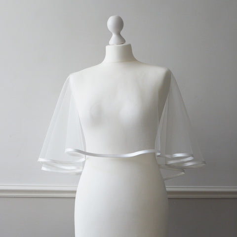 Emma Gordon London — wedding dresses in UK (photo 2 of 8)