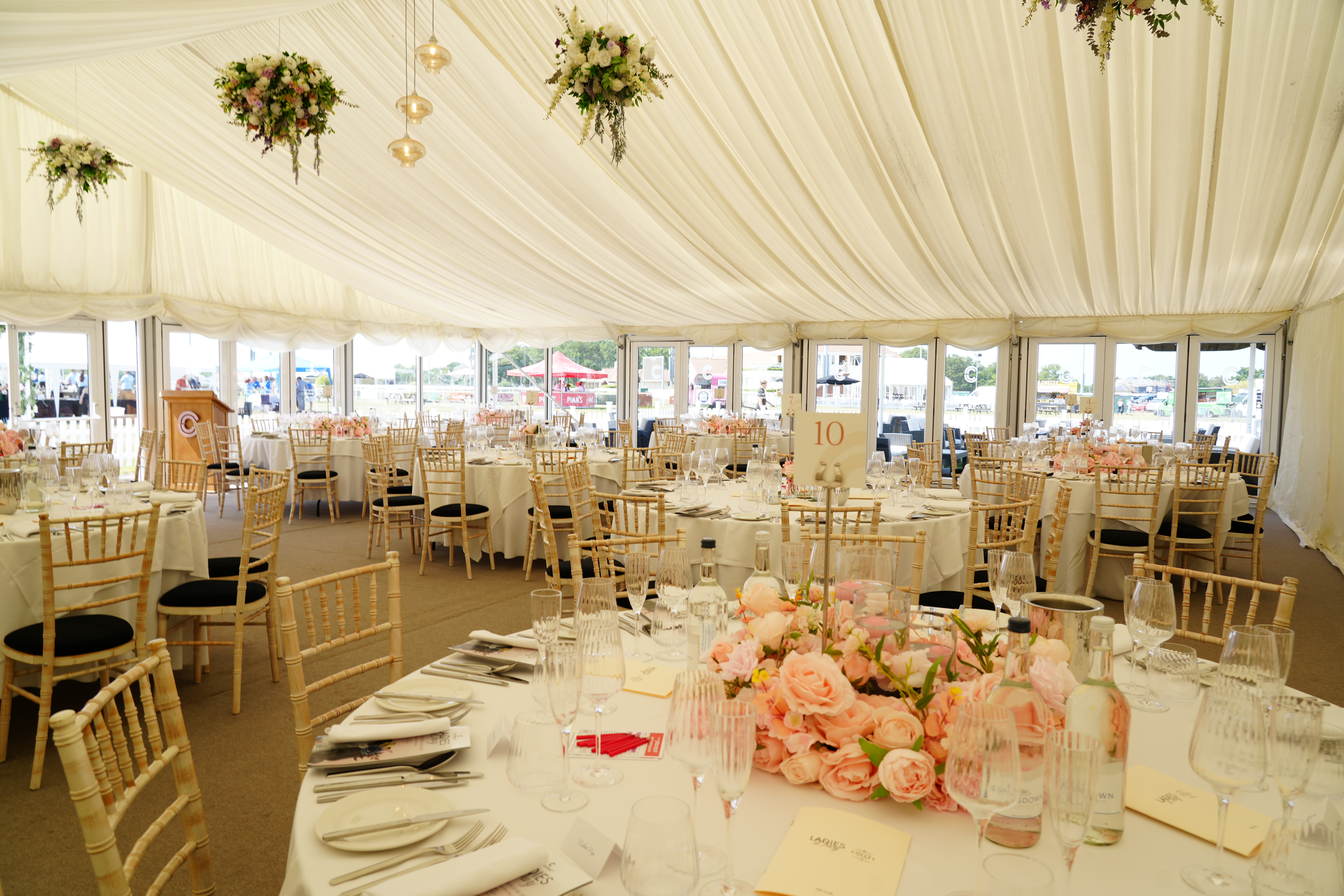 Chelmsford City Racecourse — wedding venue in Chelmsford, essex (photo 7 of 8)