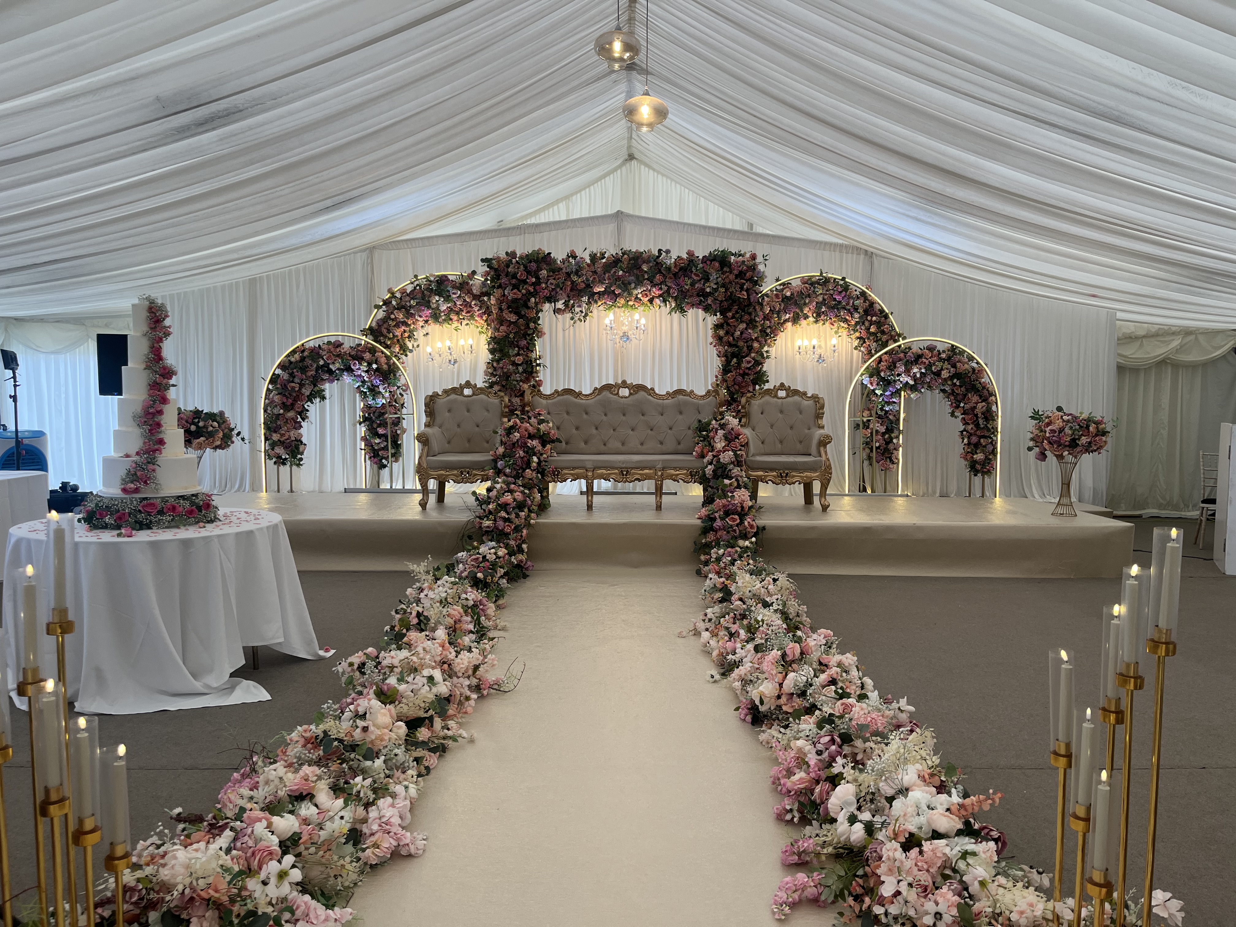 Chelmsford City Racecourse — wedding venue in Chelmsford, essex (photo 5 of 8)