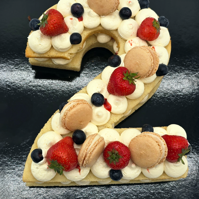 Mooies Couture Cake House — wedding cake in London (photo 3 of 8)