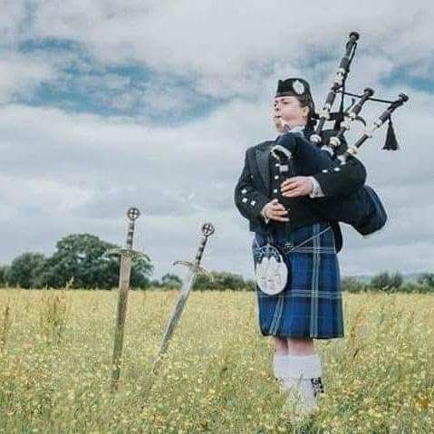 Pipers for Weddings  — wedding music in Airdrie
